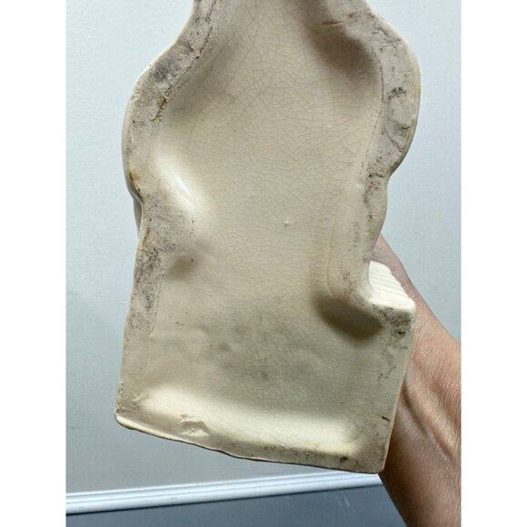 Vintage Brush USA McCoy Pottery Lady with Basket Planter. 5.75" - Picture 5 of 6